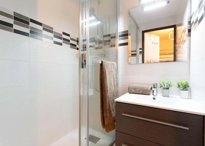 4 Pers. A Saint-lary Village Proche Centre Et Telepherique - Fr-1-296-462 *